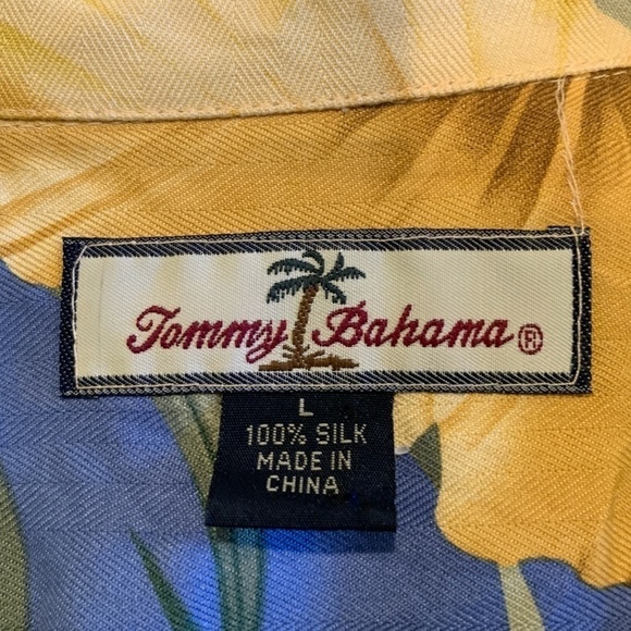 Tommy Bahama 100% Silk Tropical Hawaiian Casual SS Button Up Shirt Mens L #122A - Picture 5 of 5